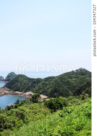 佐田岬展望台和燈塔景觀 佐田岬展望台和燈塔景觀 104347327