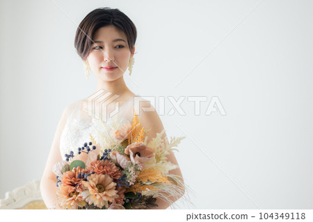 wedding short hair 104349118