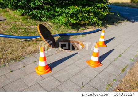 checking of sewage works 104355124