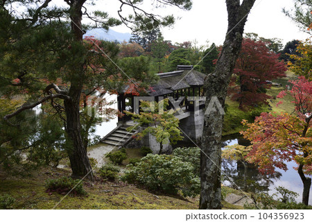 Shugakuin Imperial Villa Kami-rikyu Chitosebashi Koyo Shugakuin Imperial Villa Kami-rikyu Chitosebashi Koyo 104356923
