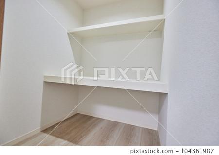 步入式衣帽間 步入式衣帽間 104361987