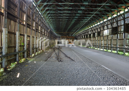 Inside the snow shed at Toge Station on the Ou Main Line (switchback side) 104363485