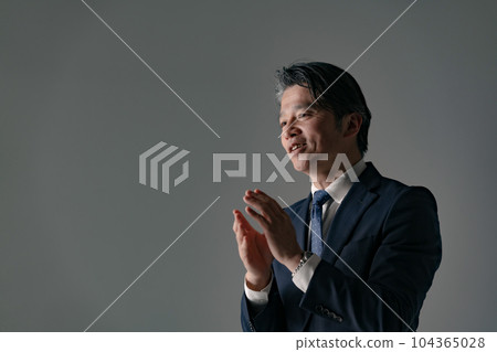 會說話的人對話 104365028