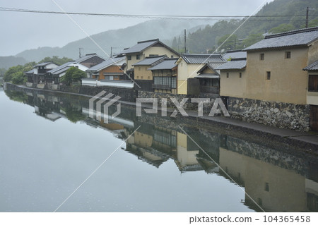 [Sayo Town, Hyogo Prefecture] Townscape of Hirafuku 104365458