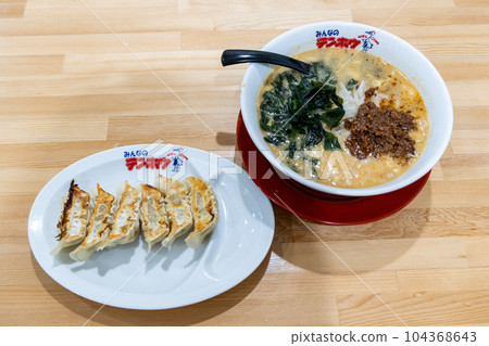 長野縣的鄉土美食天鳳的拉麵和餃子 長野縣的鄉土美食天鳳的拉麵和餃子 104368643