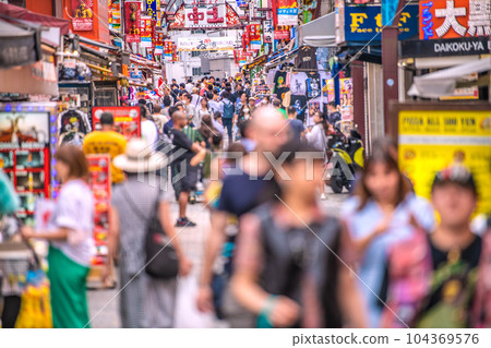 Tokyo cityscape in Japan Decreased from the previous week ↓ Kaminaka parallel to bustling Ameyoko = June 27 Tokyo cityscape in Japan Decreased from the previous week ↓ Kaminaka parallel to bustling Ameyoko = June 27 104369576