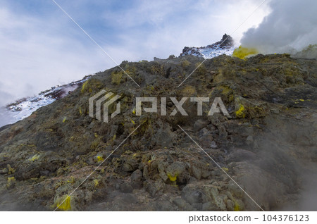 Mt. Iou, the breath of the earth 104376123