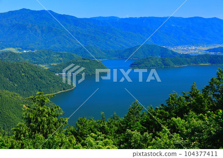 [福井縣] 從三方五湖彩虹線山頂公園眺望的景色 104377411