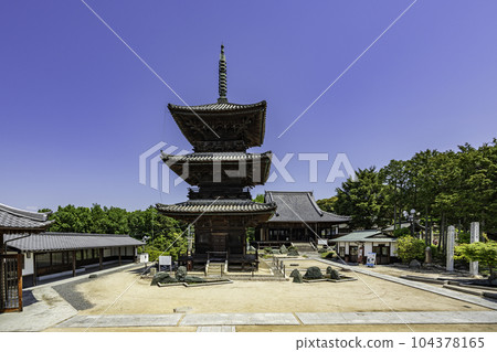 養慶寺三層塔岡山縣瀨戶內市 養慶寺三層塔岡山縣瀨戶內市 104378165