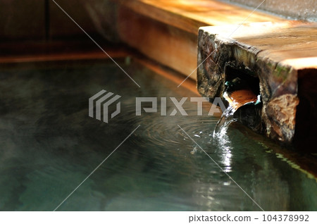 Free-flowing hot spring image | Yuguchi | Japanese inn 104378992