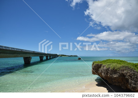 Miyakojima, Ikema Bridge, Okinawa 104379602