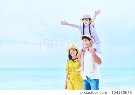 Umi family Umi family 104380676