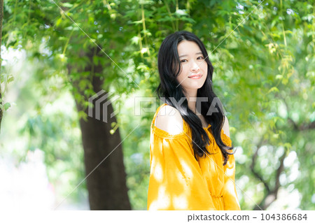 美女 104386684
