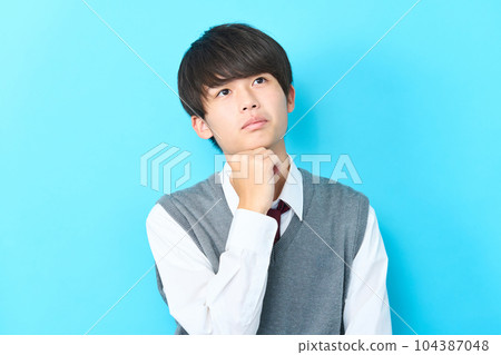 男 初中生 高中生 男 初中生 高中生 104387048