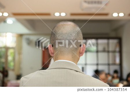 背影 104387354