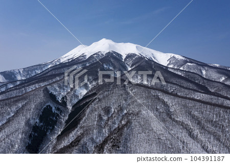 岩木山有雪 104391187