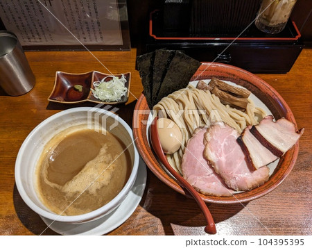 Hosono Takashi 104395395