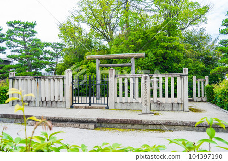 京都市伏見區淨梵大院第72代白河天皇陵 京都市伏見區淨梵大院第72代白河天皇陵 104397190