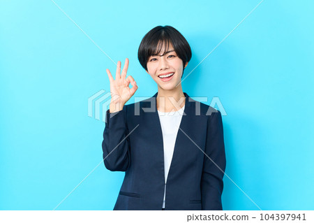 年輕的女士的肖像 年輕的女士的肖像 104397941