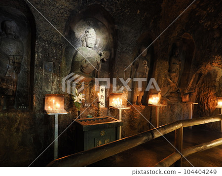 鎌倉長谷寺弁財天 弁天洞 104404249