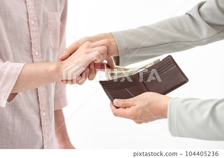 lending and borrowing money with friends 104405236