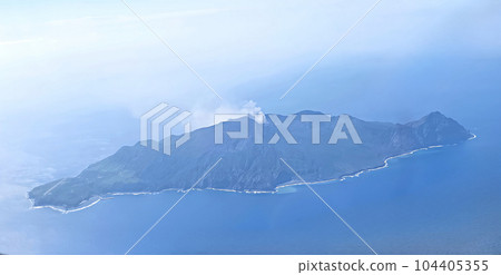 鹿兒島縣的活火山島——諏訪之瀨島 鹿兒島縣的活火山島——諏訪之瀨島 104405355