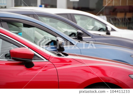 Used car image Cars lined up at dealers Used car image Cars lined up at dealers 104411233