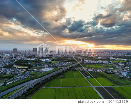 "Saitama Prefecture" sunset sky and Minuma rice field "Saitama Prefecture" sunset sky and Minuma rice field 104413519