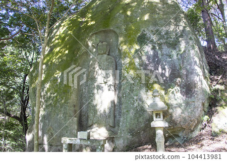 Ishiyama Kannon Park Carved Buddha 104413981