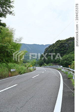 Winding Road 104415378