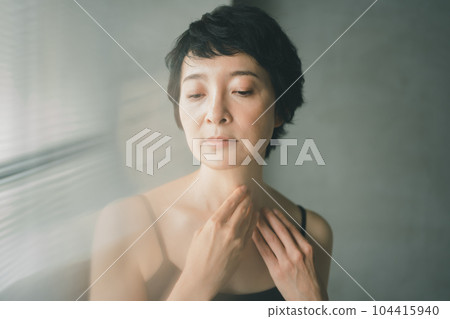 female, lady, woman 104415940