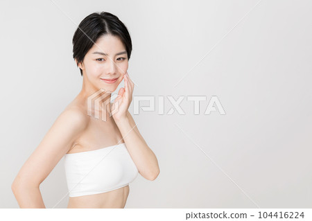 以美容、美容等身體護理為形象,易於使用的日本美麗女性 以美容、美容等身體護理為形象,易於使用的日本美麗女性 104416224