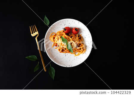 Spaghetti Tomato Sauce with Cheese 104422329