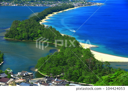 [Kyoto Prefecture] Amanohashidate in sunny weather 104424053