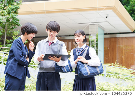 Junior high school field trips　　 104425370