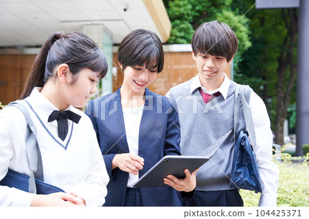 Junior high school field trips　　 104425371