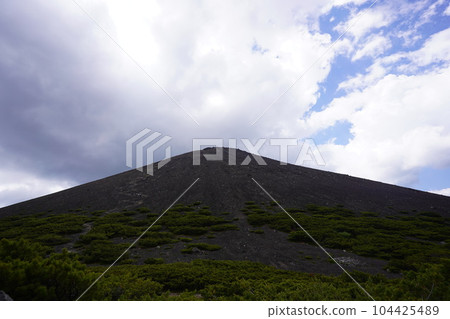 Aku Fuji Aku Fuji 104425489