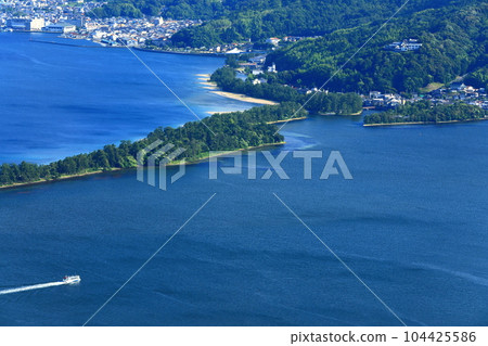 [京都府] 天氣晴朗的天橋立 104425586