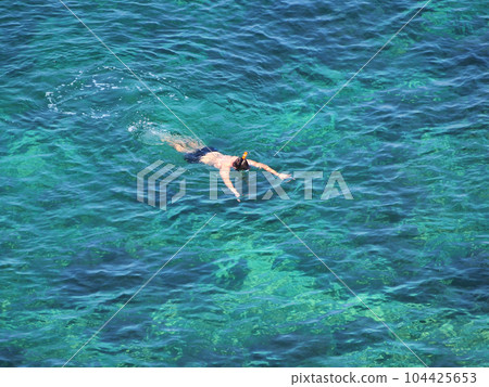 sea, swim, snorkeling 104425653