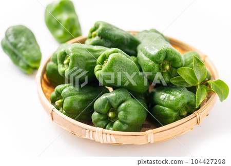 green pepper (white background) green pepper (white background) 104427298