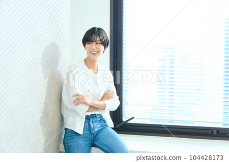 Young lady's portrait 104428173
