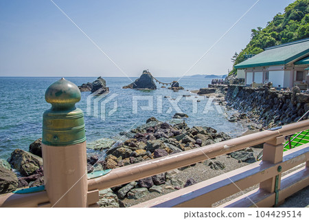 二見浦 [夫妻岩] 104429514