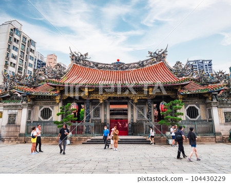 台北龍山寺亭*部分柔焦 104430229