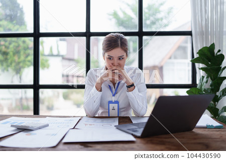 Stressed and Burnout. Business woman worry about her work at office 104430590