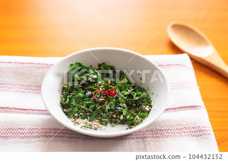 Homemade Green Perilla Furikake 104432152