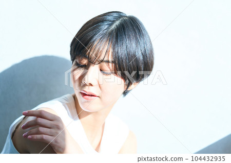 年輕的女士的肖像 104432935