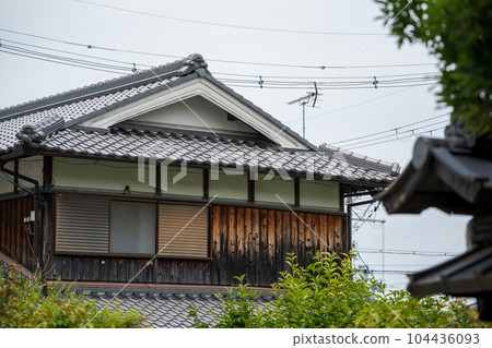 Old houses 104436093