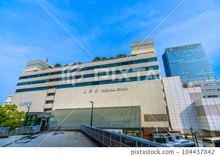 日本橫濱城市景觀，俯瞰橫濱站（東口） 104437842