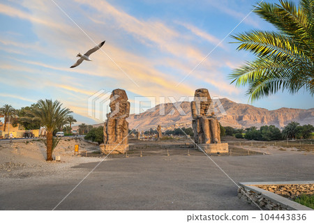 Pharaos statues in Luxor 104443836