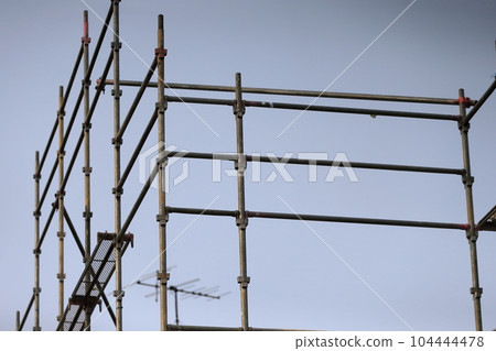 External scaffolding for detached houses External scaffolding for detached houses 104444478